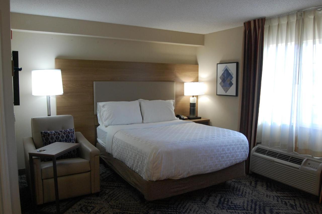 Candlewood Suites Harrisburg I-81 Hershey Area, An Ihg Hotel Екстер'єр фото