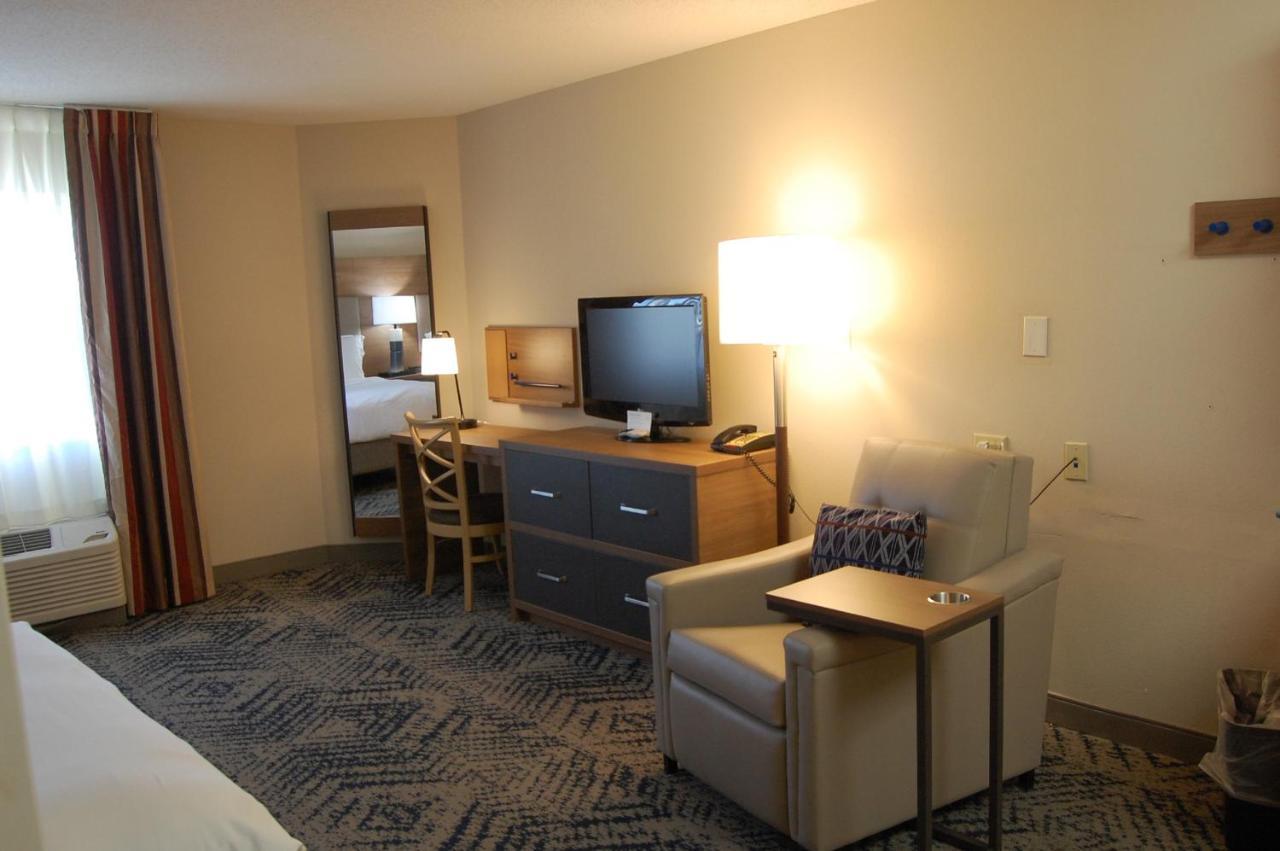 Candlewood Suites Harrisburg I-81 Hershey Area, An Ihg Hotel Екстер'єр фото